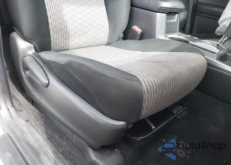 2015 Toyota 4Runner Sr5 из США, поврежденный, VIN JTEZU5JR6F5109818